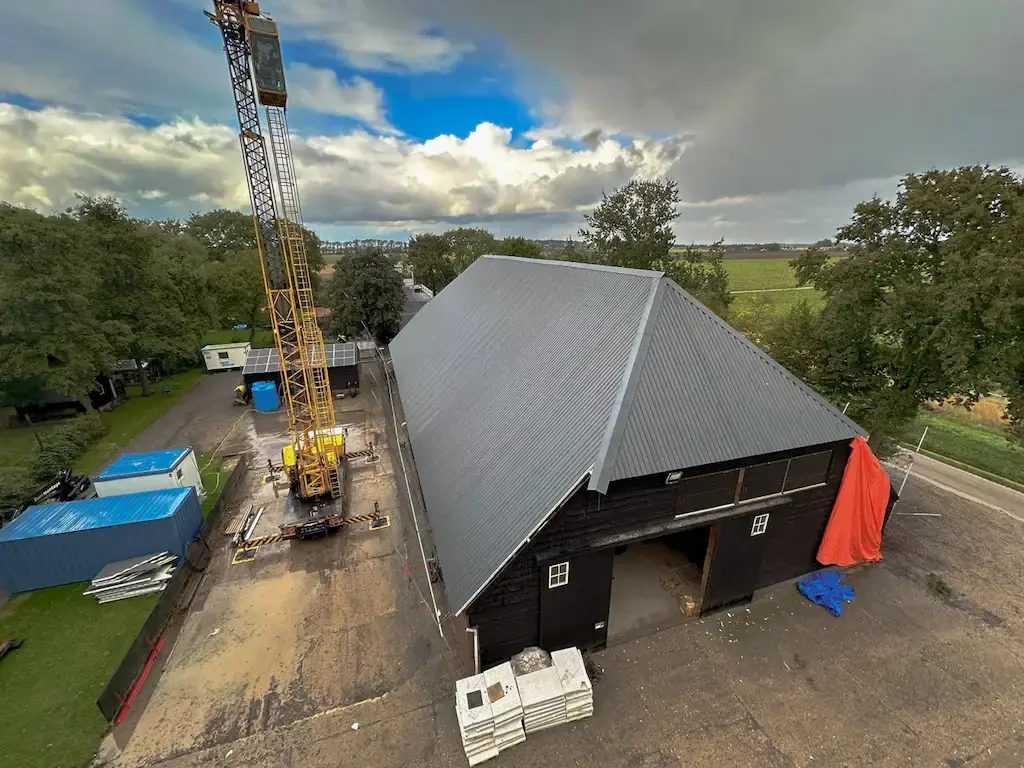 Roof renovation in Dinteloord
